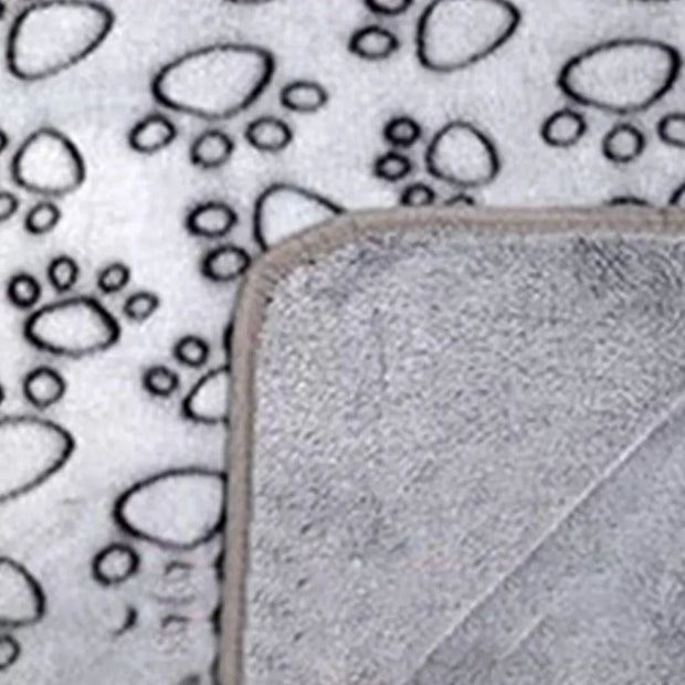 Flannel Dog Blanket Paw Print for Dog Cat Pet Sleep Mat Washable Soft Warm & Comfortable Pet Bed Sheet Mat Dog Sleeping Blankets